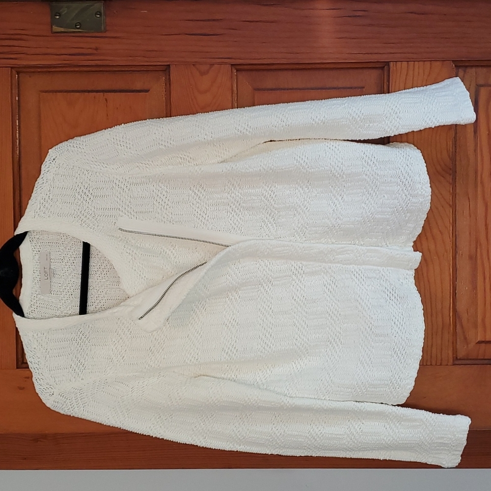 Gorgeous Loft Knit Moto Style Sweater